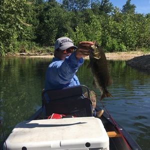 Meet your Posher, Dustin